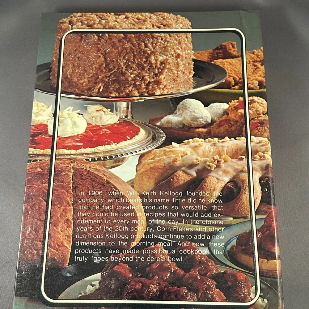 The‎ Kelloggs Cookbook 1st Edition 1978 Goes Beyond the Cereal Bowl Vintage
